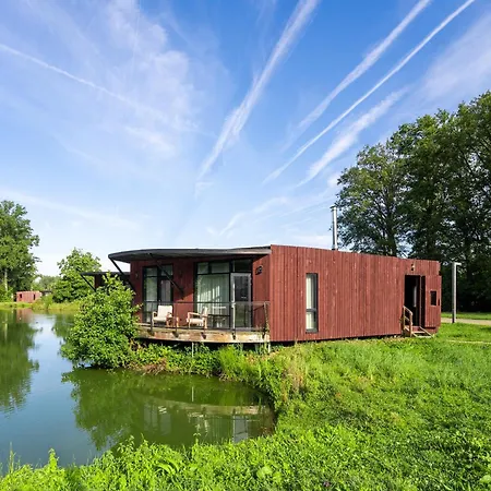 펜션 Near Tournai In A Leisure Award Park *