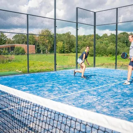 펜션 Near Tournai In A Leisure Award Park