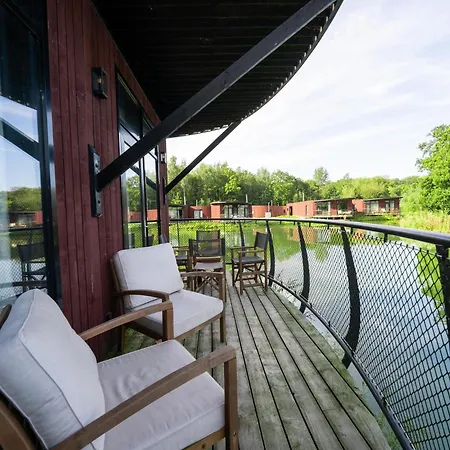 Near Tournai In A Leisure Award Park 펜션 *