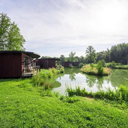 Near Tournai In A Leisure Award Park 펜션 Antoing